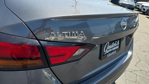 Gun Metallic 2024 Nissan Altima 2.5 SV