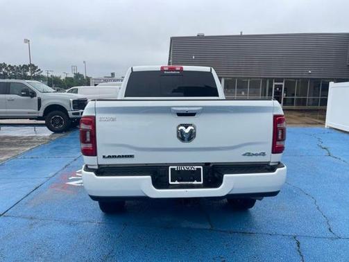 Bright White Clearcoat 2024 RAM 2500 LARAMIE