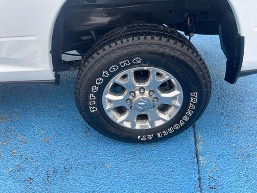 Bright White Clearcoat 2024 RAM 2500 LARAMIE