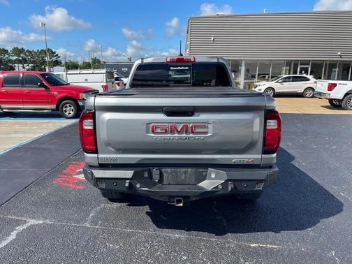 Sterling 2024 GMC Canyon AT4