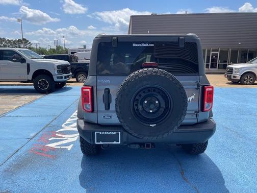 CARBONIZED GRAY METALLIC 2022 Ford Bronco BLACK DIAMOND