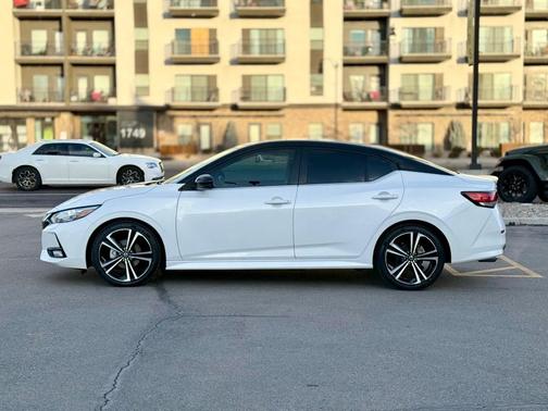 2022 Nissan Sentra SR