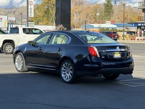2009 Lincoln MKS Base