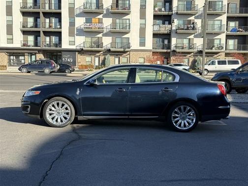 2009 Lincoln MKS Base