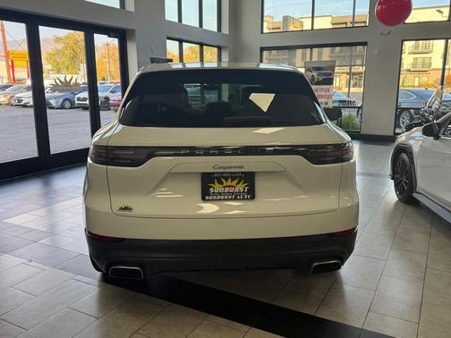 2020 Porsche Cayenne Cayenne