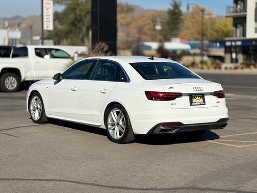 2023 Audi A4 45 S line Premium Plus