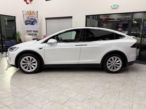 2020 Tesla Model X Long Range AWD