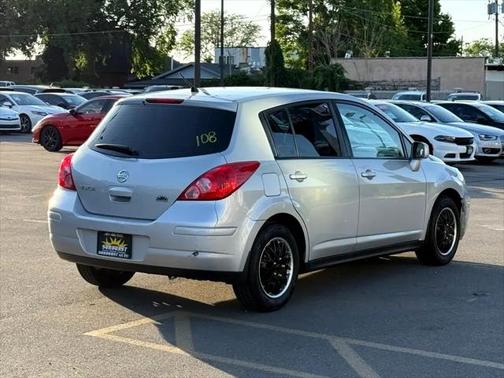 2012 Nissan Versa 1.8 S