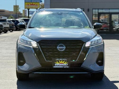 2024 Nissan Kicks SR