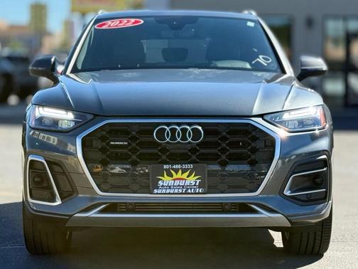 2022 Audi Q5 45 S line Premium Plus