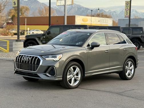 2023 Audi Q3 45 S line Premium Plus