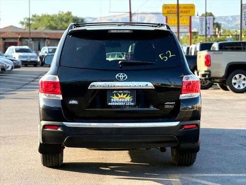 2012 Toyota Highlander SE