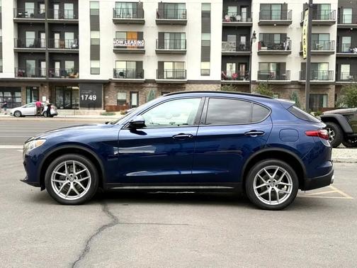 2018 Alfa Romeo Stelvio Ti Sport