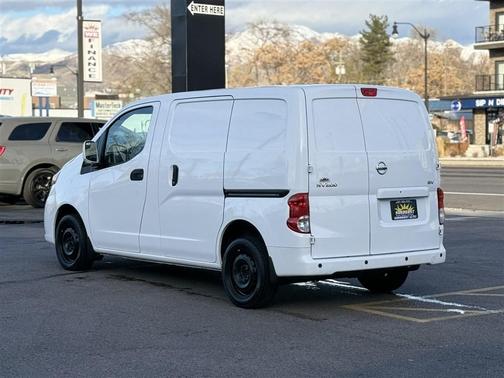 2021 Nissan NV200 SV