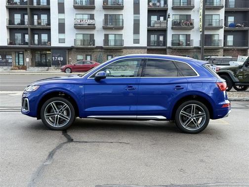 2022 Audi Q5 55 S line Premium