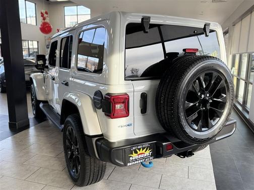 2023 Jeep Wrangler 4xe Sahara