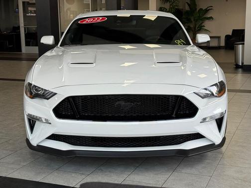 2022 Ford Mustang GT Premium