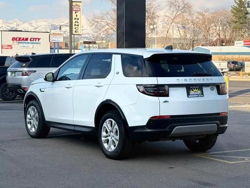 2022 Land Rover Discovery Sport S 4WD