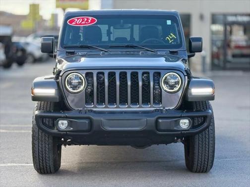 2023 Jeep Gladiator Freedom 4x4 *Ltd Avail*