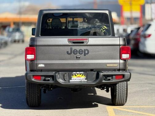 2023 Jeep Gladiator Freedom 4x4 *Ltd Avail*