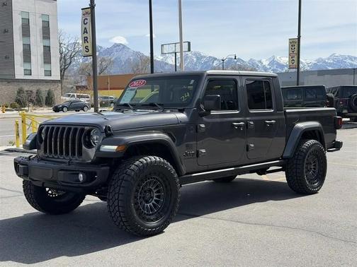 2023 Jeep Gladiator Freedom 4x4