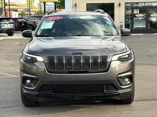 2019 Jeep Cherokee Altitude