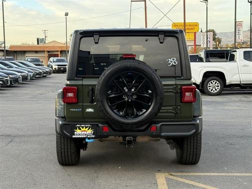 2022 Jeep Wrangler Unlimited 4xe Sahara