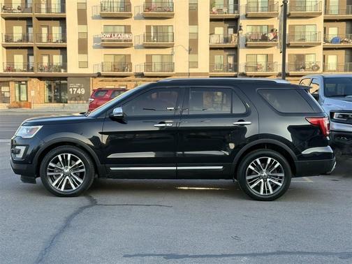 2016 Ford Explorer Platinum