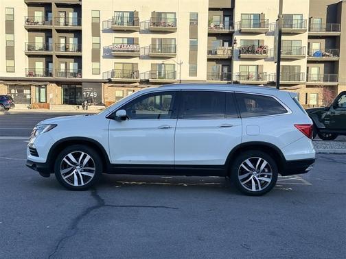 2018 Honda Pilot Elite