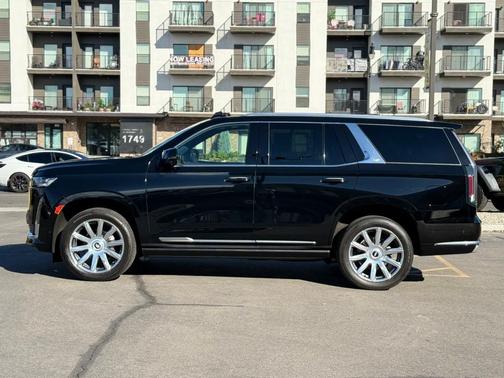 2022 Cadillac Escalade Premium Luxury Platinum
