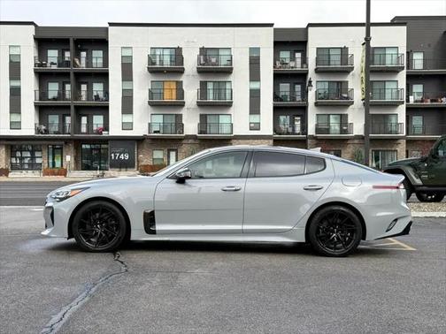 2022 Kia Stinger GT-Line AWD