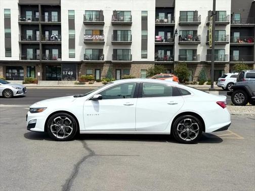2022 Chevrolet Malibu LT