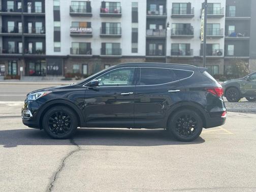 2018 Hyundai Santa Fe Sport 2.0L Turbo