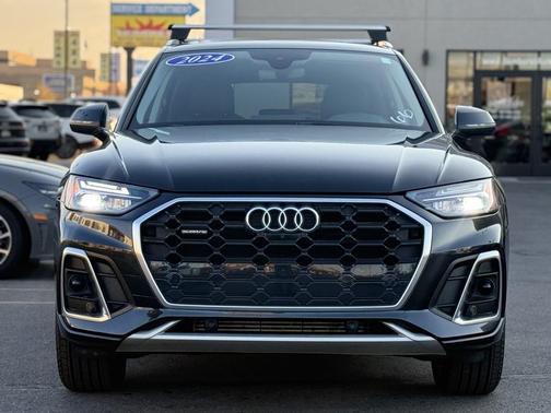 2024 Audi Q5 45 S line Premium Plus