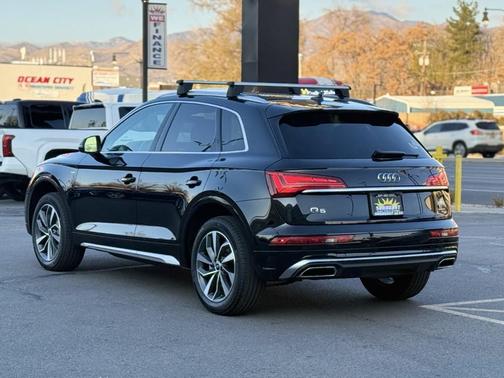 2024 Audi Q5 45 S line Premium Plus