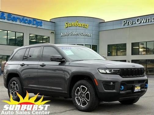 2022 Jeep Grand Cherokee 4xe Trailhawk
