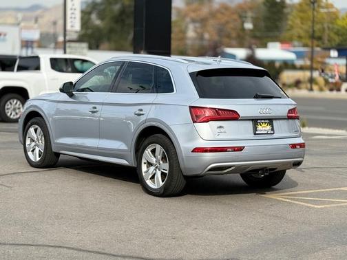 2019 Audi Q5 Premium 45 TFSI quattro