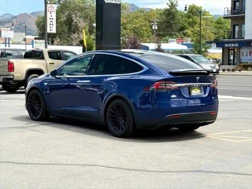 2016 Tesla Model X AWD 4dr 90D