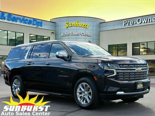 2023 Chevrolet Suburban Premier