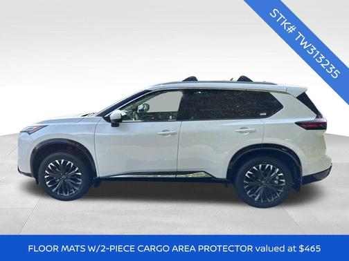 Everest White Pearl Tricoat 2026 Nissan Rogue Platinum