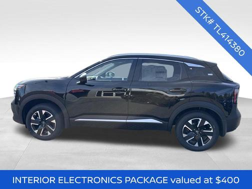 Super Black 2026 Nissan Kicks SV