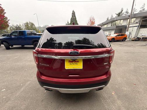 Ruby Red Metallic Tinted Clearcoat 2016 Ford Explorer Platinum