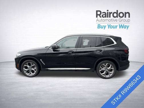 Black 2024 BMW X3 xDrive30i