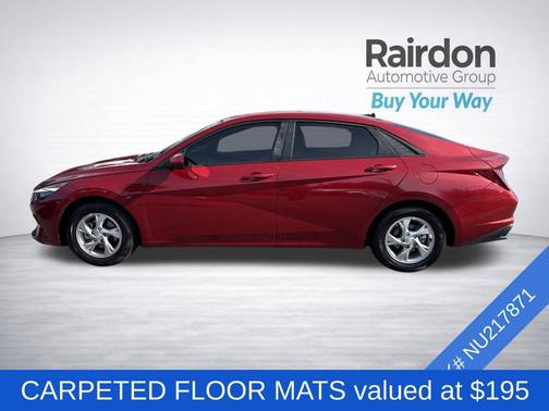 Scarlet Red Pearl 2022 Hyundai ELANTRA SE