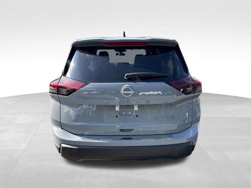 Boulder Gray Pearl 2026 Nissan Rogue SV