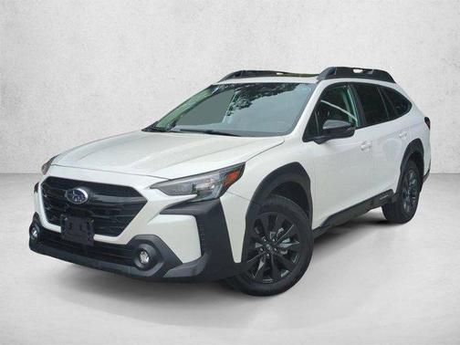 Crystal White Pearl 2025 Subaru Outback Onyx Edition