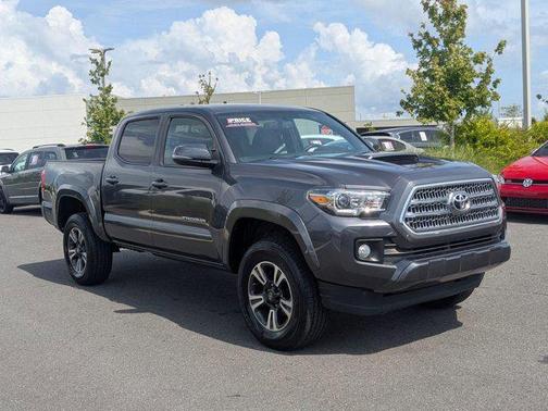 2017 Toyota Tacoma TRD Sport
