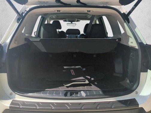 Crystal White Pearl 2023 Subaru Forester Sport