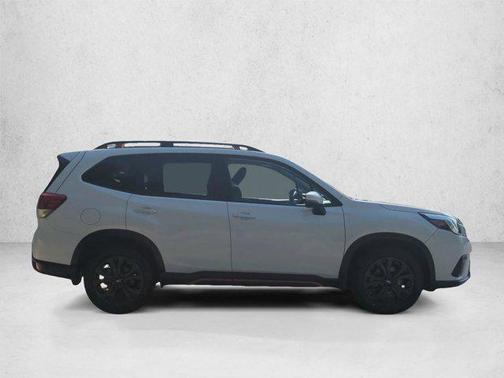 Crystal White Pearl 2023 Subaru Forester Sport