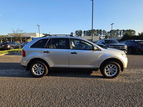 2013 Ford Edge SE